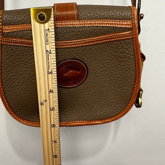 RARE 👜 Dooney & Bourke R51 Marble Bag – British Taupe Crossbody Satchel - Picture 10 of 15